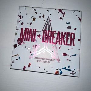 jeffree star cosmetics mini breaker eyeshadow palette